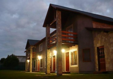 VENTA EN LA COSTA: COMPLEJO TURISTICO, 11 DUPLEX. ALTA RENTA, OPORTUNIDAD DE INVERSION